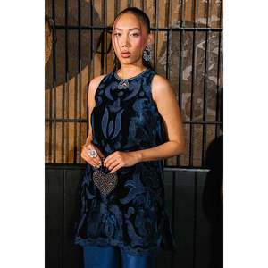 Vestido Midi Hecho a Mano con Diseño de Susurro de Medianoche - Product Image 5
