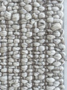 Nhà Máy Giá Ấn Độ Làm Tay Thảm Trong Dày Kết Cấu Tay Dệt Dày Len Thảm Trong 100% Undyed Màu Sắc Tự Nhiên Sợi Cho Nội Thất - Product Image 3