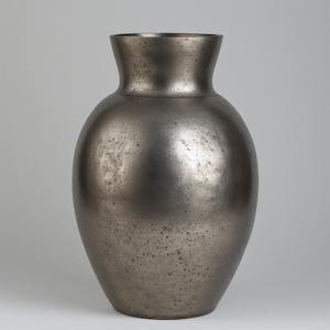 แจกันโลหะตกแต่งที่ได้รับแรงบันดาลใจจากความหรูหราพร้อมพื้นผิวมันวาวเหมาะสำหรับการตกแต่งและจัดแต่งทรงผมที่หรูหราตามฤดูกาล - Product Image 5