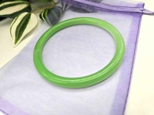 กำไลและสร้อยข้อมือเรซิ่นสำหรับผู้หญิง คอลเลคชั่นใหม่ เครื่องประดับสไตล์นางฟ้าสำหรับงานปาร์ตี้และงานแต่งงาน คุณภาพสูง - Product Image 5