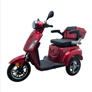 Tricycle électrique pour seniors Modèle VIA Rouge Moteur 60V 1000W 3000W Carrosserie ouverte Capacité de charge 150 kg Vitesse maximale 30 km/h - Product Image 1