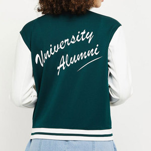 Veste universitaire pour femme de style classique avec une touche moderne, look streetwear tendance pour la mode quotidienne, veste universitaire pour femme - Product Image 3
