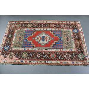 พรมวินเทจสไตล์ตุรกี ขนาด 3.3x5.3 ฟุต พรมลายสัตว์สีแดงน้ำเงิน - Product Image 3