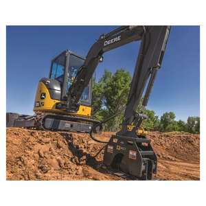 Mini excavatrice de 2 tonnes avec godet, brise-roche et accessoire d'inclinaison polyvalent pour les marchés ruraux et utilitaires - Product Image 1