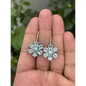 Boucles d'oreilles pendantes florales en argent 925 plaqué or avec motif floral pour mariage ou cadeau - Product Image 1