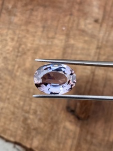 หินแทนซาไนต์หลายสีแฟนซีรูปวงรีหินซูไซต์ธรรมชาติไม่ร้อน5.83กะรัต Loupe สะอาดได้รับการรับรอง - Product Image 6