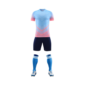 Diseño personalizado y logotipo uniformes de fútbol de alta calidad equipo de secado rápido 100% poliéster fútbol conjunto completo uniforme de fútbol de los hombres - Product Image 3