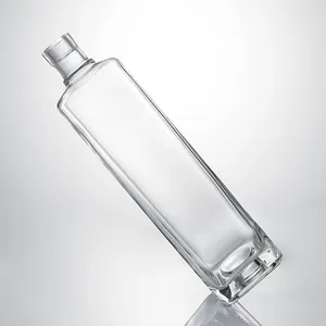 Wholesale manufacture 750ml 700ml Square Glass bottle Gin Whisky Wine Spirit Glass Bottle for Liquor