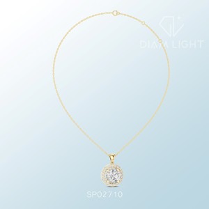 Collier pendentif en diamant rond blanc en grappe avec clarté VS couleur F certifié IGI, bijou intemporel et élégant pour femmes - Product Image 3