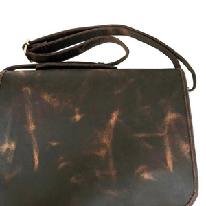 กระเป๋าสะพายหนังแท้ทำด้วยมือแบบทันสมัยกระเป๋าสะพายข้างขนาดใหญ่สีน้ำตาลเข้มกระเป๋าแมสเซนเจอร์กระเป๋าสำหรับทุกเพศเดินทางแบบลำลอง - Product Image 6