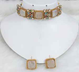 Conjunto de Collar Tradicional Indio Polki para Mujer, Perfecto para Bodas, Celebraciones Festivas, Ropa Indo-Occidental, Ropa de Fiesta - Product Image 2