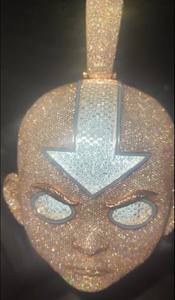 Pendentif Visage Unique avec Détail Émaillé, Personnalisé, Sertissage Moissanite VVS, Plaqué Or, Argent 925, Cadeau Hip Hop - Product Image 2