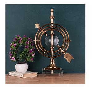 Diseño abstracto de lujo Artesanía decorativa de metal para el hogar Escultura de mesa de tamaño largo elegante y más exigente de oro para decoración del hogar - Product Image 6