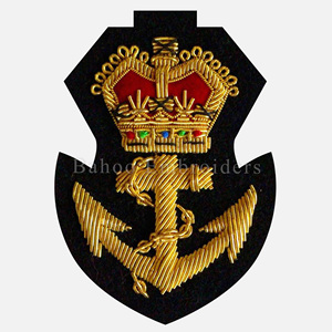BADGE D'OFFICIERS DE LA MARINE ROYALE BRODÉ À LA MAIN - Product Image 1