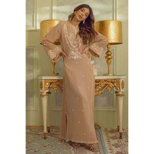 Elegante Caftán Mágico Color Taupe - Estilo de Moda Sencillo - Product Image 4