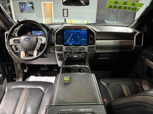 NOUVEAU - FORD F250 PLATINUM CREW CAB 2020 - VOLANT À GAUCHE - INTÉRIEUR SOMBRE - MOTEUR POWERSTROKE 6.7L - LIVRAISON GRATUITE - Product Image 4