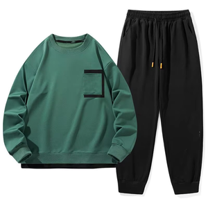 Survêtements d'hiver personnalisés respirants à capuche avec strass et sérigraphie, broderie de logo sur mesure, ensemble sweat à capuche et pantalon de jogging - Product Image 2