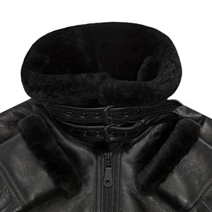 Veste bomber aviateur noire OEM en peau de mouton pour homme Ceinture à la taille Vêtement d'extérieur en cuir de qualité supérieure personnalisé pour l'hiver Fabriqué à Sialkot Pakistan - Product Image 4