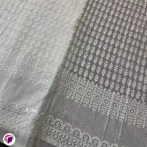 ジョーゼット生地の刺Embroidery重いスパンコールは刺Embroideryのあるジョーゼット生地のパネルで機能します (54 "インチ幅)