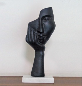 Cara de escultura decorativa para el hogar personalizada única con acabado negro con escultura facial de aluminio fundido de alta calidad al precio más bajo - Product Image 1