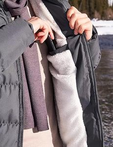 Venta al por mayor chaqueta acolchada personalizada hombres 2025 cálido AISLAMIENTO impermeable ligero invierno prendas de vestir exteriores ropa de calle OEM proveedor a granel - Product Image 6