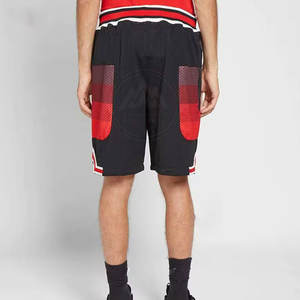 Short de basket-ball grande taille de haute qualité Conception imperméable et à séchage rapide Vêtements d'extérieur respirants - Product Image 3