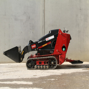 รถตักล้อยางขนาดเล็ก Toro Compact Track Loader รุ่นมินิ ใช้เครื่องยนต์ดีเซล สีดำ บุ้งกี๋หน้า รับน้ำหนักได้สูง เหมาะสำหรับงานก่อสร้างในฟาร์มและขนย้ายวัสดุก่อสร้าง - Product Image 4