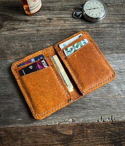 Portefeuille vertical minimaliste en cuir pleine fleur pour hommes, porte-cartes personnalisé avec poche avant, petit LCR-0009 - Product Image 5