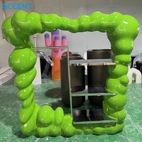 Miroir décoratif en forme de bulle avec cadre en fibre de verre pour boutique, magasin de détail, villa, salon, intérieur personnalisé pour projet de rénovation commerciale
