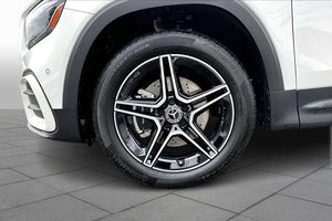 Mercedes-Benz GLB 250 AWD 4MATIC 2025 Usado en Excelentes Condiciones - Listo para Enviar - Product Image 6