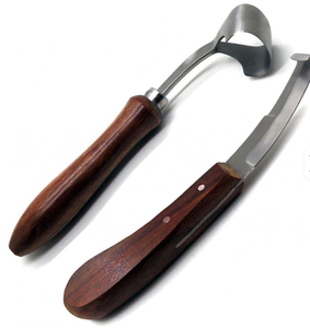 Couteau à sabots en acier inoxydable 304, 2 pièces, outils de fermeur, manche en bois, soin des sabots de cheval, certifié CE, équipement vétérinaire - Product Image 4