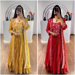 Lehenga entièrement cousu avec un haut shrug pour les mariages et les fêtes, Lehenga Choli pour l'exportation mondiale depuis l'Inde - Product Image 2