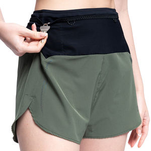 Short d'entraînement pour femme avec design ergonomique Short de poche léger de 3 pouces pour femme - Product Image 1