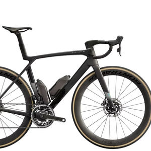 NUEVA Madone SLR 8 AXS Gen 8 2025, Ligera, Serie 900, Cuadro de Carbono OCLV, Alto Rendimiento, con 24 Meses de Garantía - Product Image 1