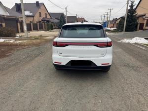 SUV 2023 C 1 1 AWD con Doble Motor, Batería de Litio R18, Asientos de Cuero, 6 Plazas, Techo Panorámico, Cámara Trasera - Product Image 3