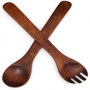 Juego moderno de cubiertos de madera pulida de alta calidad, cucharas y cuencos personalizados para servir ensaladas para uso en la cocina - Product Image 1