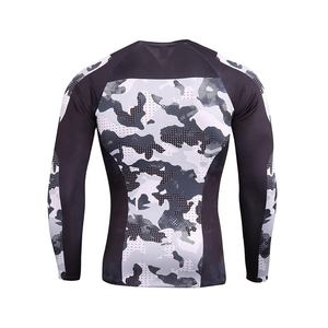 ชุดกันผดผื่นแขนยาวสำหรับผู้ชายสีตามสั่งทำจากโพลีเอสเตอร์สำหรับฝึกแบบ MMA และ Jiu Jitsu สำหรับผู้ใหญ่ - Product Image 4