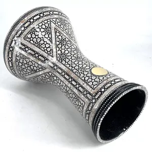 Gawharet El Fan 22cm Darbuka en mosaïque arabe perlée - Doumbek égyptien fait main - Product Image 4