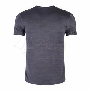 Camisetas de Gimnasio Personalizables con Logotipo, Ligeras, Ecológicas, Transpirables y de Secado Rápido - Cómodas, Hechas en Pakistán, Colores y Tallas Personalizadas - Product Image 2
