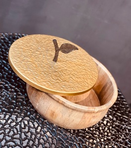 Exclusivo Tazón de Madera con Bandeja para Colección de Vajilla de Diseño que Agrega un Estilo Distintivo a la Presentación de Alimentos - Product Image 3