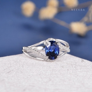 Juego de mano 6*8mm corte ovalado zafiro azul cultivado en laboratorio estilo Vintage anillo de compromiso 14K oro blanco sólido anillo de vástago dividido único - Product Image 2