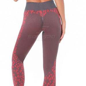 Ensemble de yoga 2 pièces pour femme : Crop top dos nageur et legging taille mi-haute, couleur unie, respirant, en Spandex et Polyester, extensible dans les quatre sens - Product Image 3