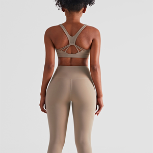 ชุดออกกำลังกายใหม่ล่าสุด กางเกงเลกกิ้งยกกระชับสะโพก ชุดกีฬาผู้หญิง เสื้อชั้นในกีฬาเซ็กซี่ ชุดโยคะสำหรับออกกำลังกาย - Product Image 2