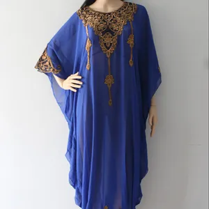Abaya bleue à tissu doux avec broderie dorée, meilleure vente aux Émirats arabes unis