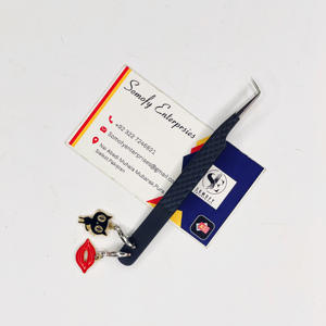 Pince à épiler professionnelle à 90 degrés avec breloques en acier inoxydable pointe de fibre pince à épiler solide Extension de cils beauté durable - Product Image 5