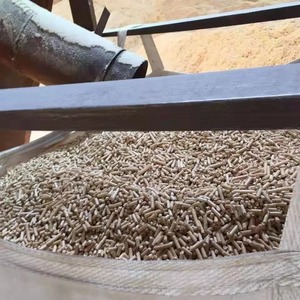 Pastillas de combustible de madera prémium, entrega gratuita desde Europa, compra de madera en bolsas de 15kg - Product Image 2