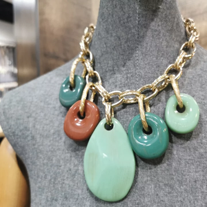 Cuentas grandes de resina para mujer, calidad de espejo, cuentas de resina multicolor, alto pulido, joyería de mujer, collar de nuevo diseño - Product Image 5