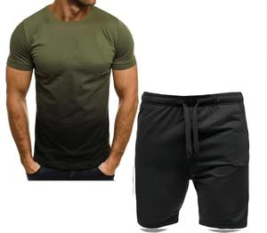 Le plus récent ensemble pour homme Trend Fashion T-shirt de fitness à manches courtes + short de sport Costume pour homme Deux pièces Survêtement de course de couleur unie - Product Image 5