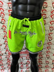 Pantalones cortos de gimnasio de talla grande Bolsillos con cremallera personalizados Cintura con cordón Sólido Nuevos bolsillos con cremallera personalizados Tallas grandes Liso teñido Su propio logotipo - Product Image 3