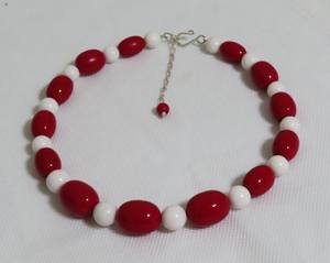 Collier de perles en résine le plus vendu pour les femmes à la mode Wedding Party Wear Meilleure vente d'Inde - Product Image 4